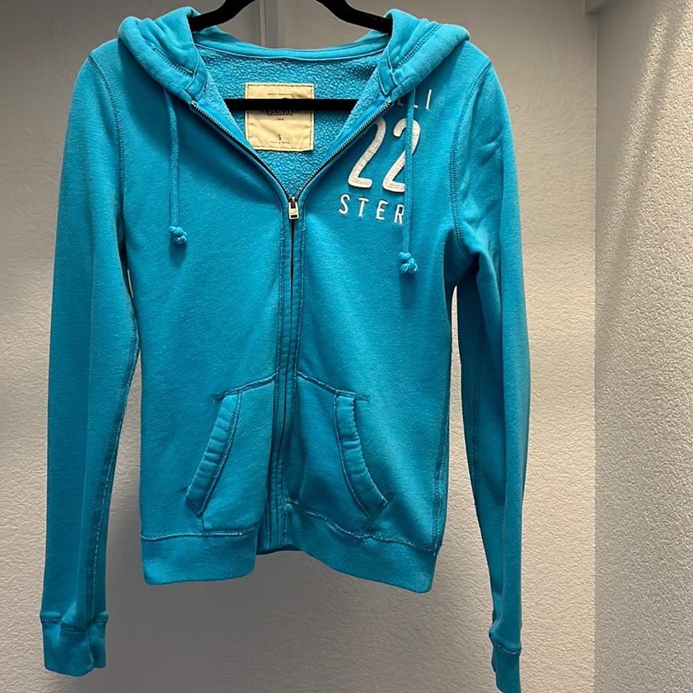 Light blue Hollister zip hoodie